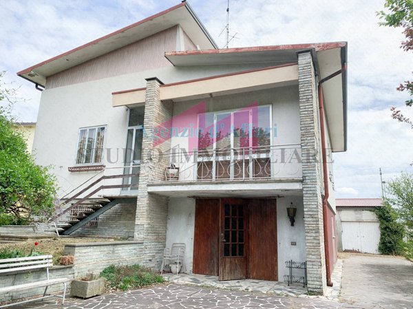 casa indipendente in vendita a Borgocarbonara in zona Carbonara di Po