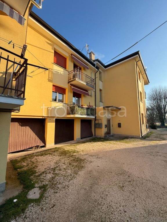 appartamento in vendita a Borgocarbonara