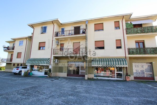 appartamento in vendita a Borgocarbonara in zona Borgofranco sul Po