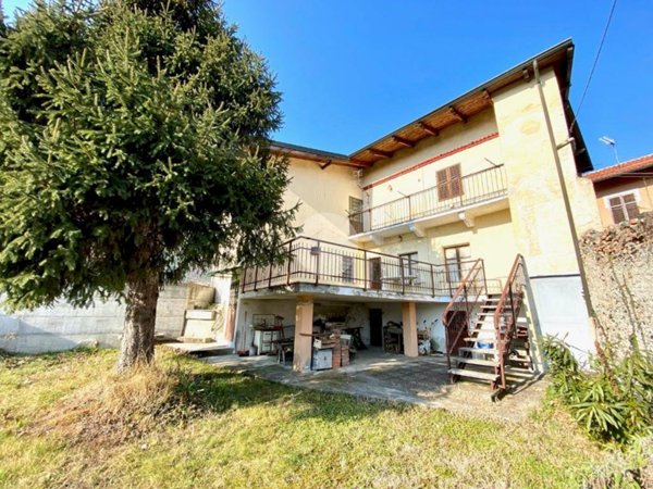 casa indipendente in vendita a Sant'Ambrogio di Torino
