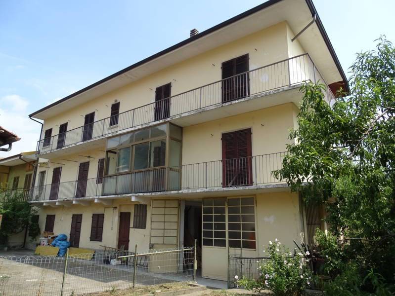 casa indipendente in vendita a Sant'Ambrogio di Torino