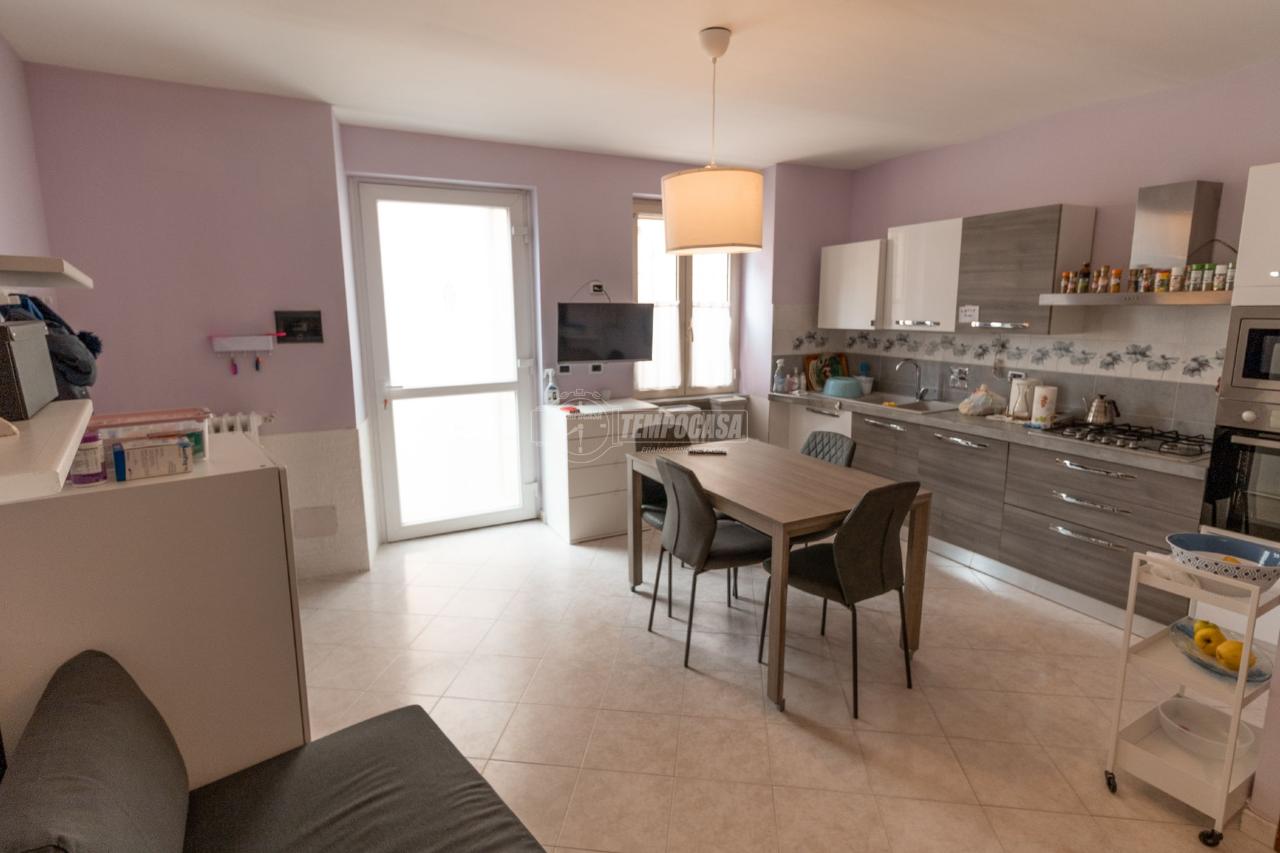 casa indipendente in vendita a Sant'Ambrogio di Torino