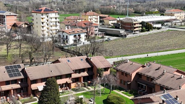 esavano in vendita a Sant'Ambrogio di Torino