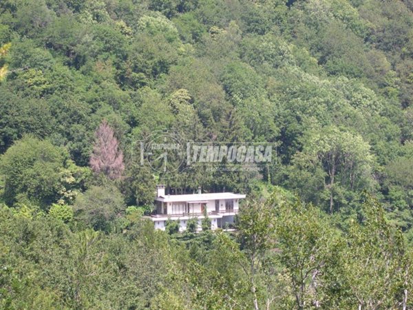 casa indipendente in vendita a Sant'Ambrogio di Torino
