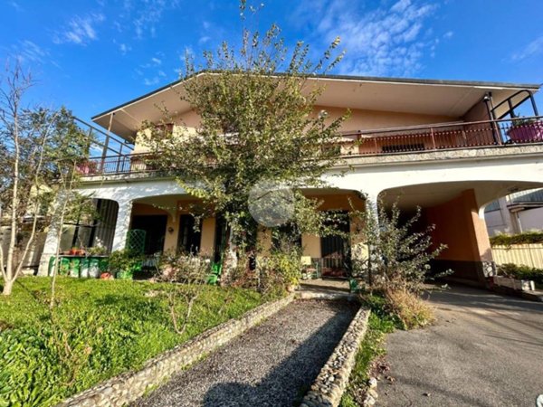 appartamento in vendita a Sant'Ambrogio di Torino in zona Bertassi