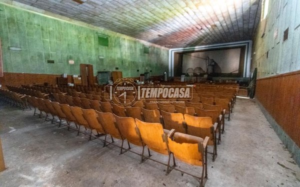 negozio in vendita a Sant'Ambrogio di Torino