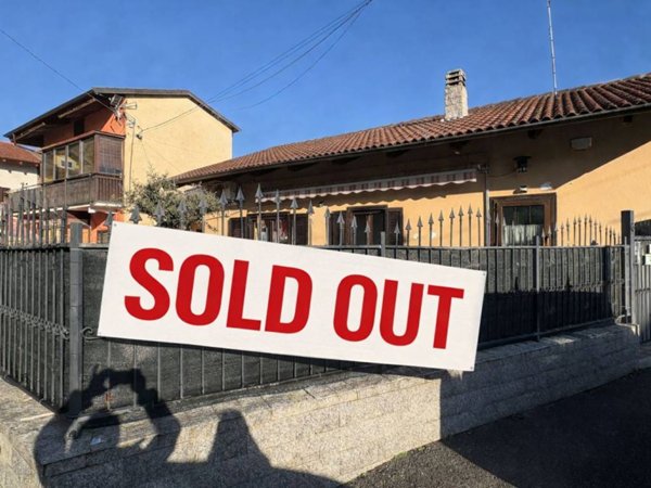 casa indipendente in vendita a Sant'Ambrogio di Torino
