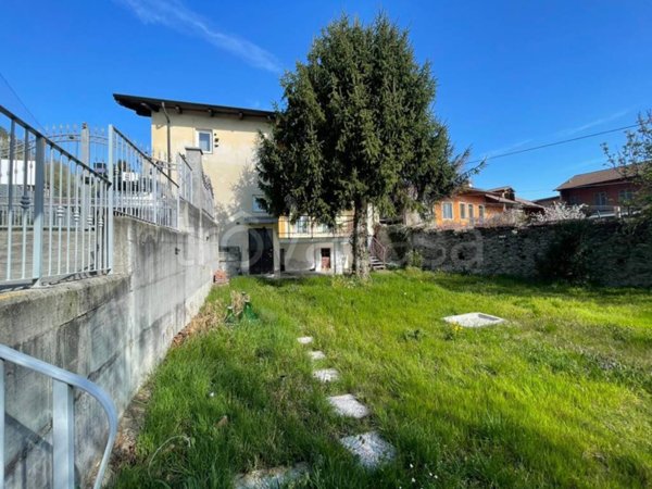 casa indipendente in vendita a Sant'Ambrogio di Torino