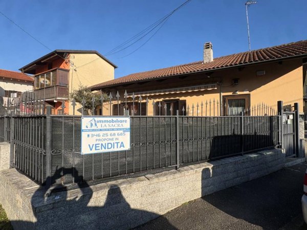 casa indipendente in vendita a Sant'Ambrogio di Torino