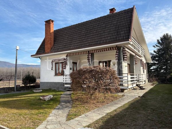 casa indipendente in vendita a Sant'Ambrogio di Torino