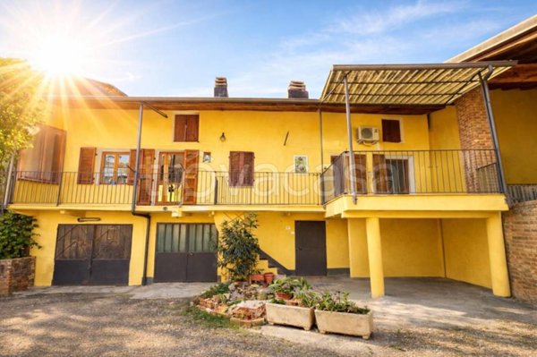 casa indipendente in vendita a Sant'Ambrogio di Torino