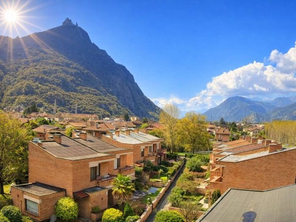 casa indipendente in vendita a Sant'Ambrogio di Torino