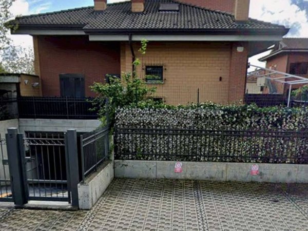 casa indipendente in vendita a Sant'Ambrogio di Torino