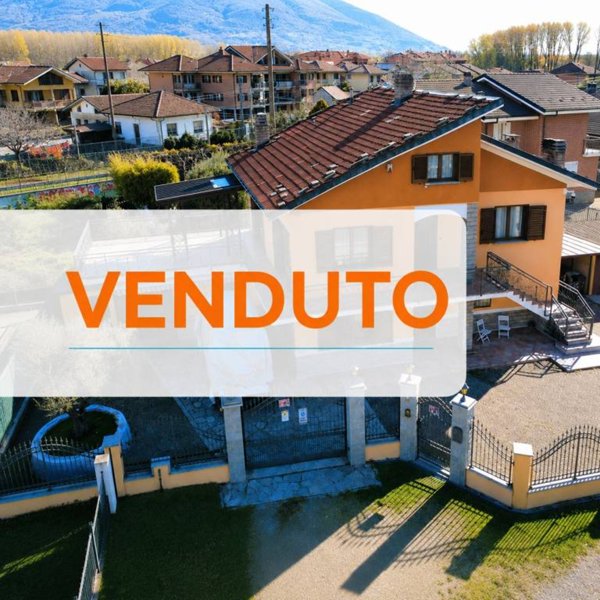 casa indipendente in vendita a Sant'Ambrogio di Torino in zona Bertassi