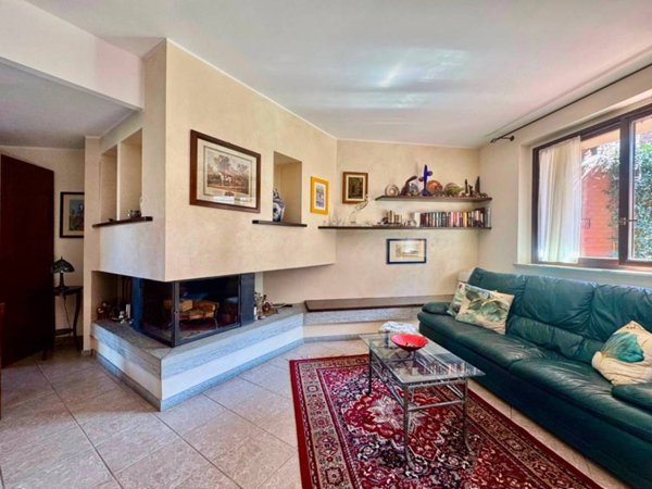 casa indipendente in vendita a Sant'Ambrogio di Torino