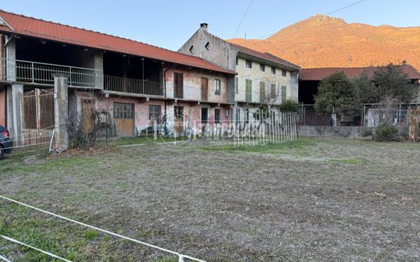 pentavano in vendita a Sant'Ambrogio di Torino
