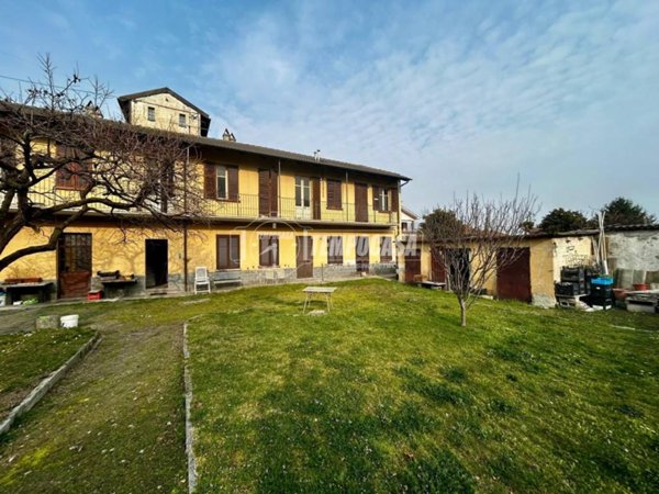 casa indipendente in vendita a Sant'Ambrogio di Torino in zona Bertassi