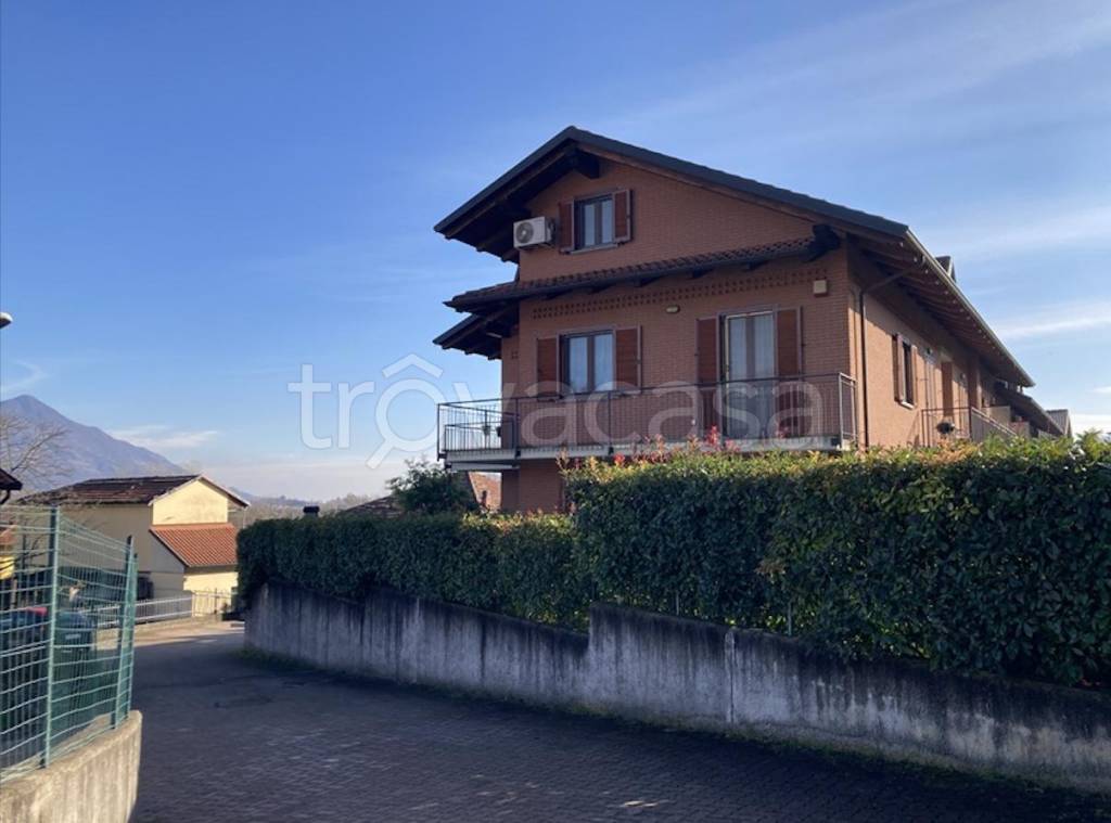 appartamento in vendita a Sant'Ambrogio di Torino in zona Bertassi
