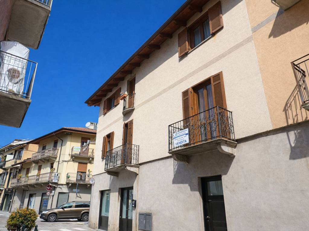 appartamento in vendita a Sant'Ambrogio di Torino in zona Bertassi