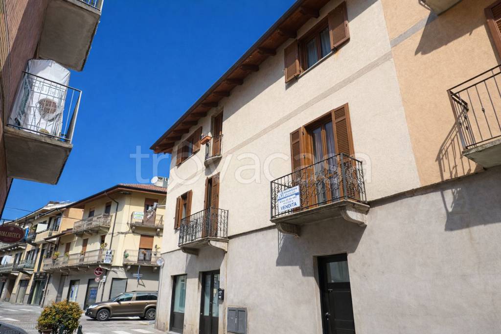 appartamento in vendita a Sant'Ambrogio di Torino in zona Bertassi