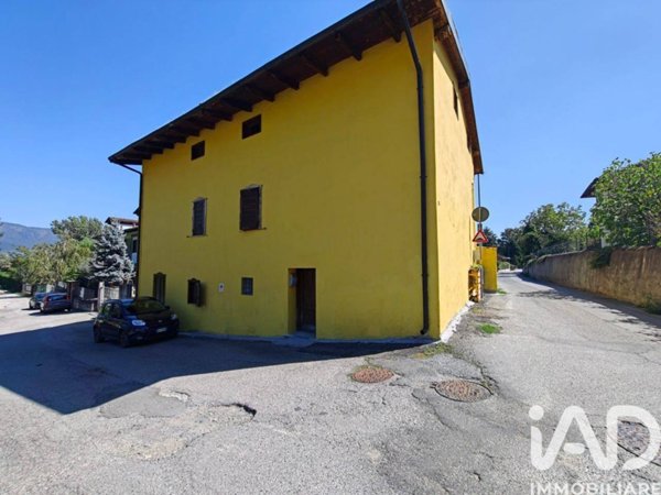 appartamento in vendita a Sant'Ambrogio di Torino in zona Bertassi