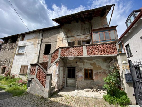 casa semindipendente in vendita a Sant'Antonino di Susa