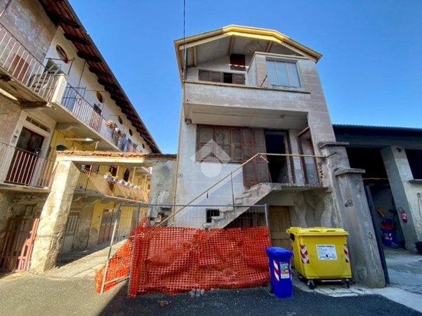 casa semindipendente in vendita a Sant'Antonino di Susa