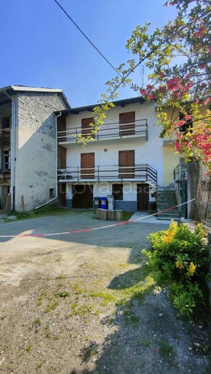 casa indipendente in vendita a Sant'Antonino di Susa