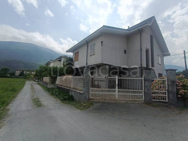 casa indipendente in vendita a Sant'Antonino di Susa