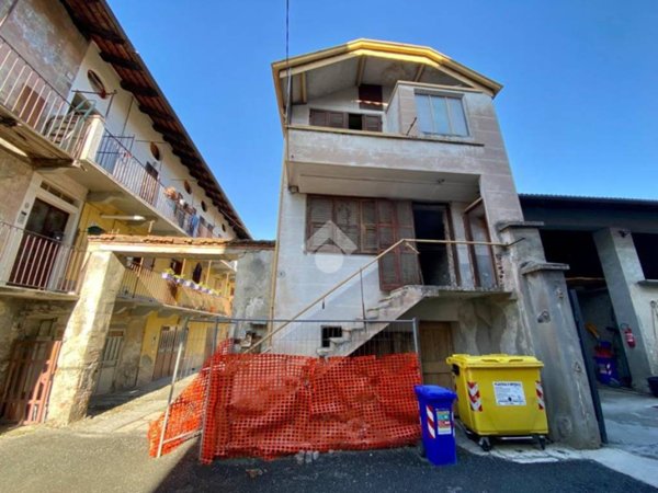 casa indipendente in vendita a Sant'Antonino di Susa