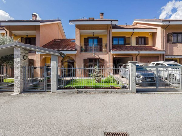 casa indipendente in vendita a Sant'Antonino di Susa