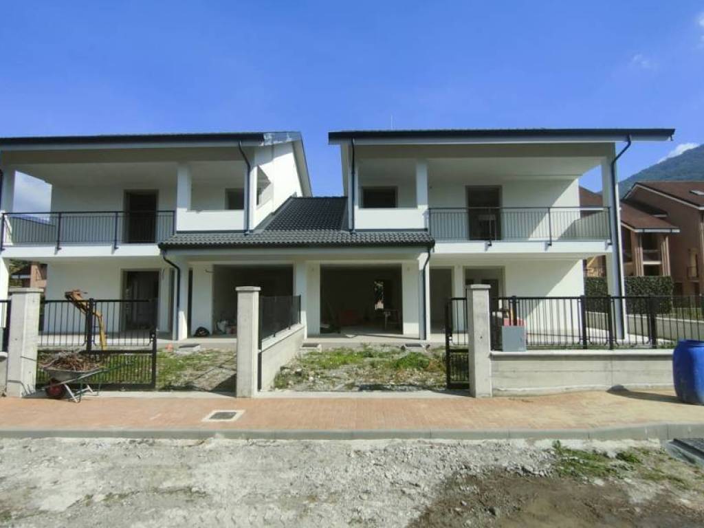 casa indipendente in vendita a Sant'Antonino di Susa