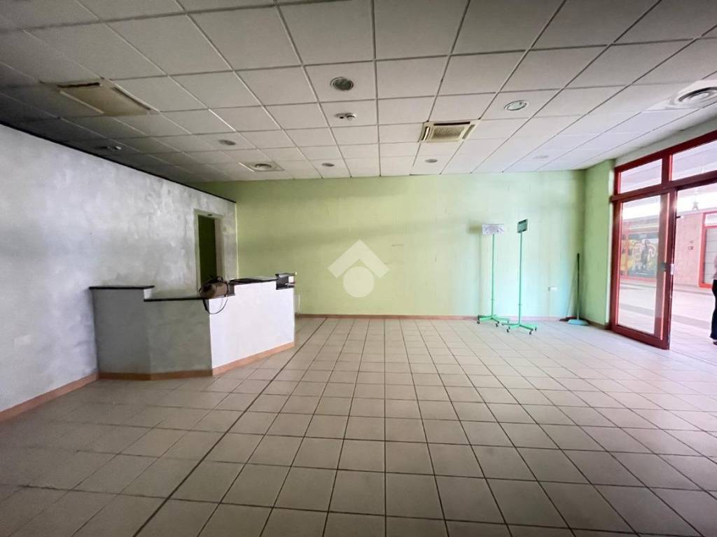 negozio in vendita a Sant'Antonino di Susa