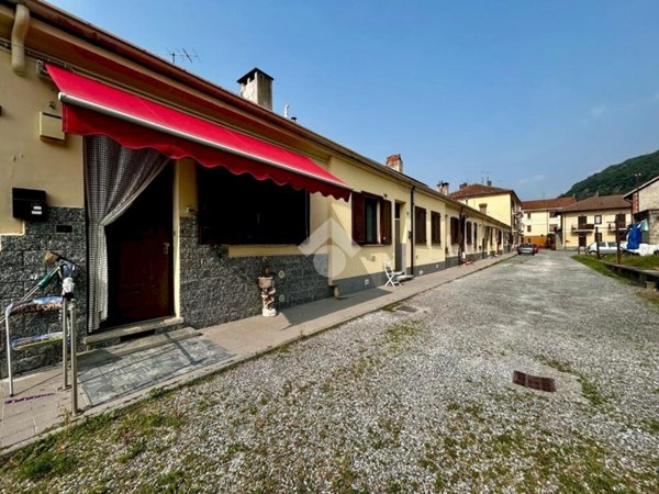 casa semindipendente in vendita a Sant'Antonino di Susa