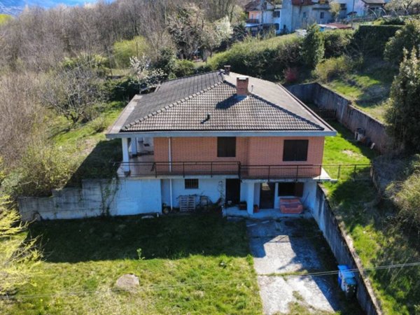 casa indipendente in vendita a Sant'Antonino di Susa