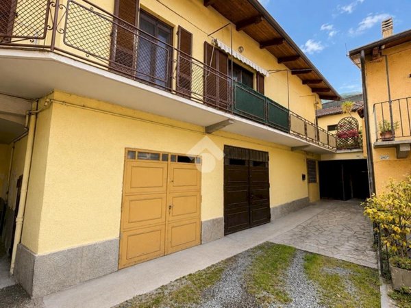 casa semindipendente in vendita a Sant'Antonino di Susa