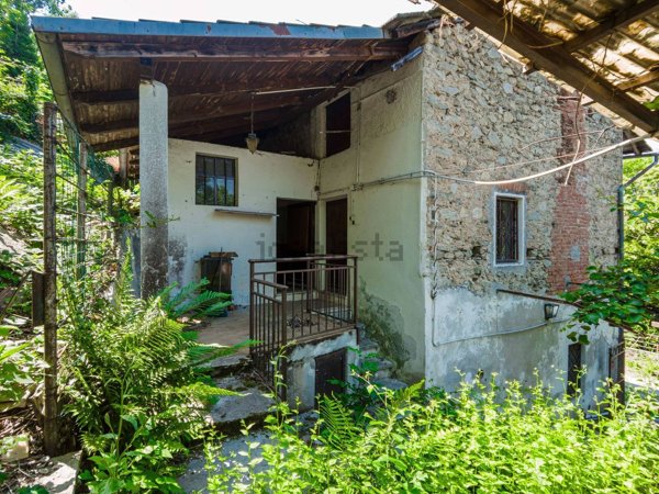 casa semindipendente in vendita a Sant'Antonino di Susa