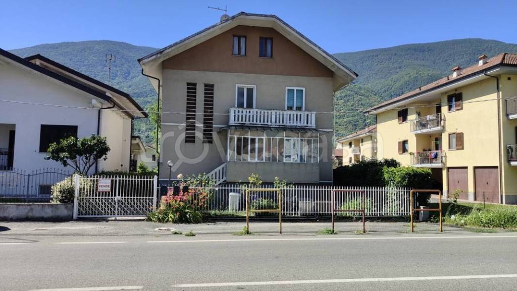 casa indipendente in vendita a Sant'Antonino di Susa