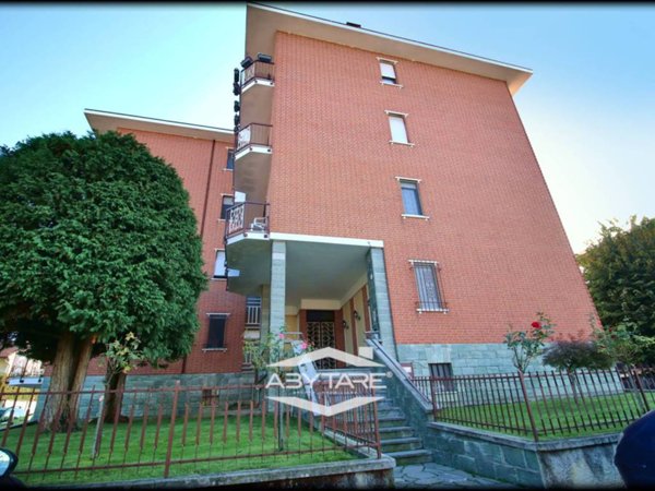appartamento in vendita a Santena
