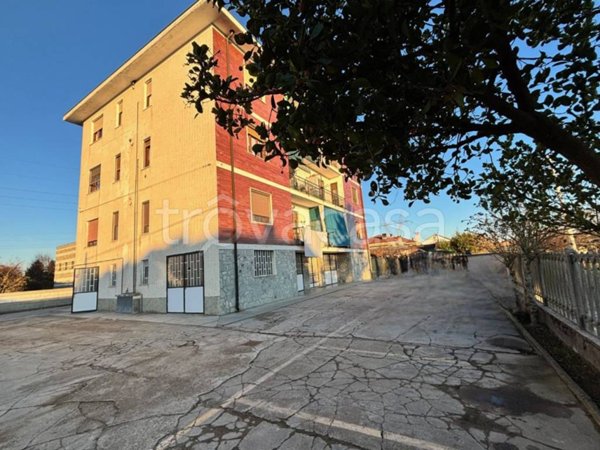 appartamento in vendita a Santena
