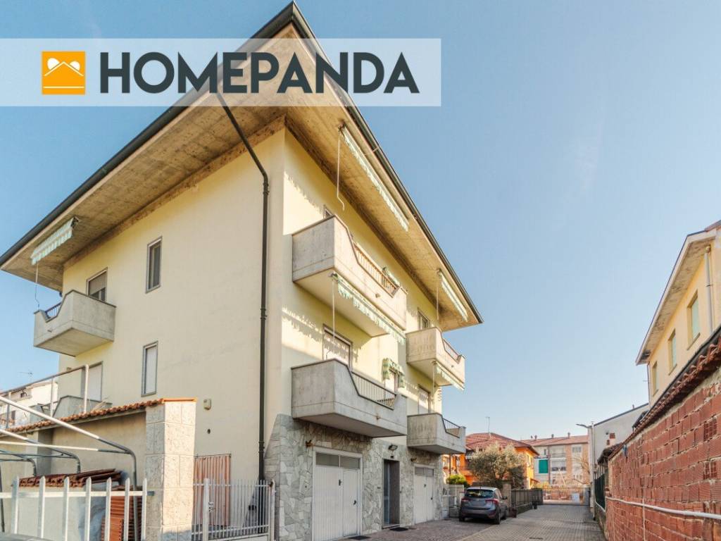 casa indipendente in vendita a Santena