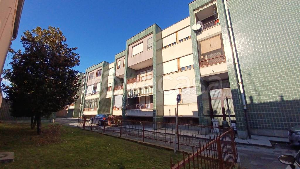 appartamento in vendita a Santena