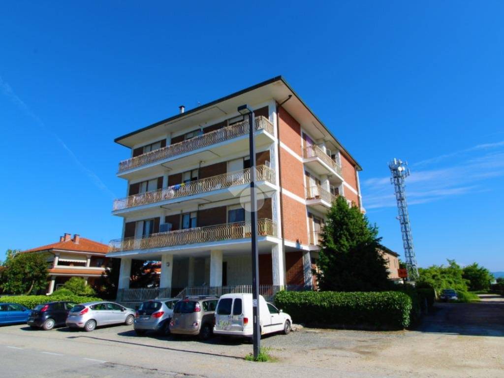 appartamento in vendita a Santena