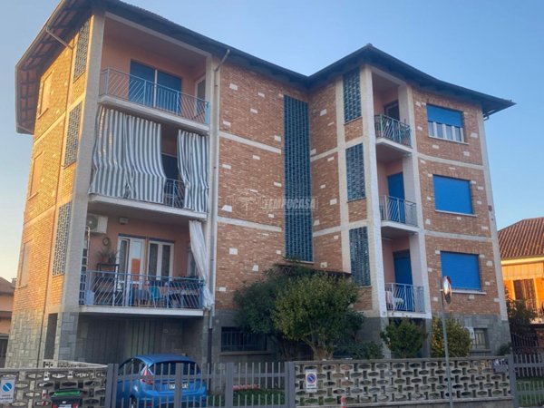 appartamento in vendita a Santena