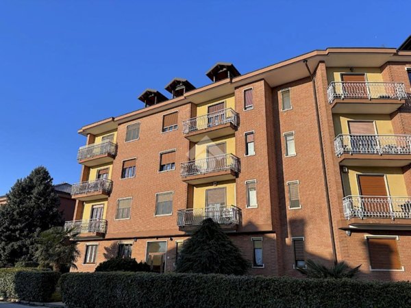 appartamento in vendita a Santena