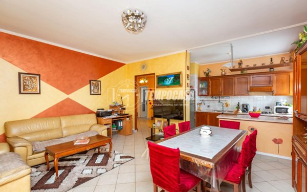 appartamento in vendita a Santena