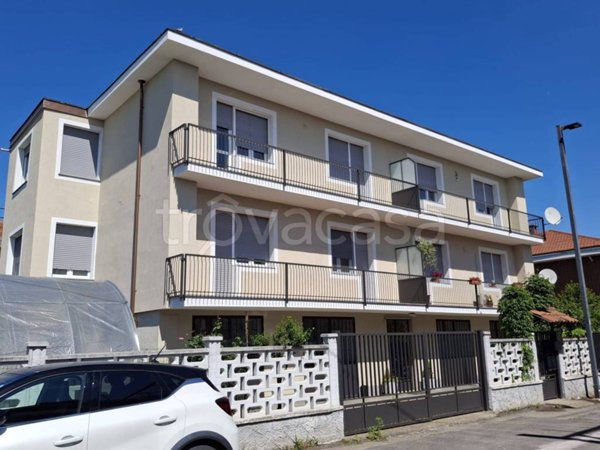 appartamento in vendita a Santena