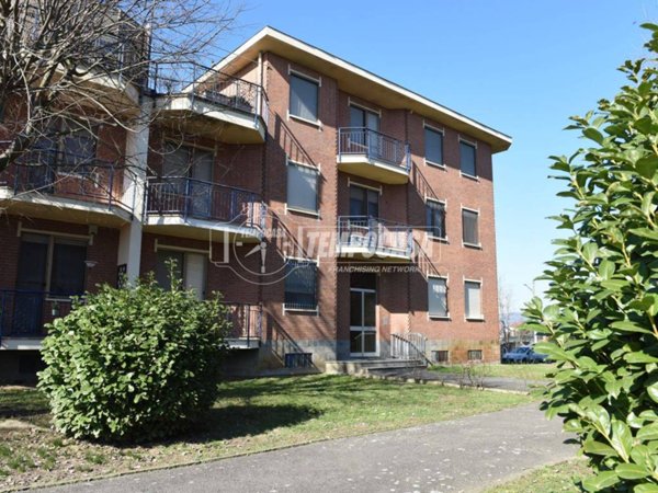 appartamento in vendita a Santena