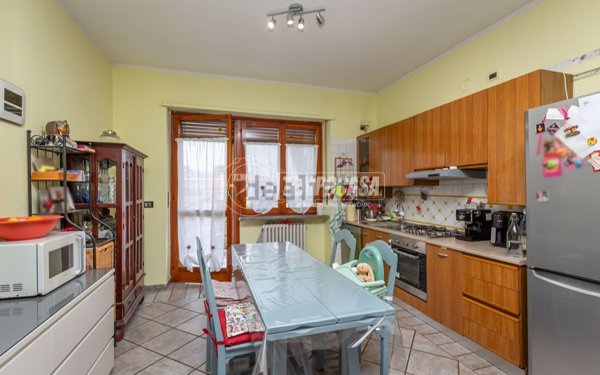 appartamento in vendita a Santena