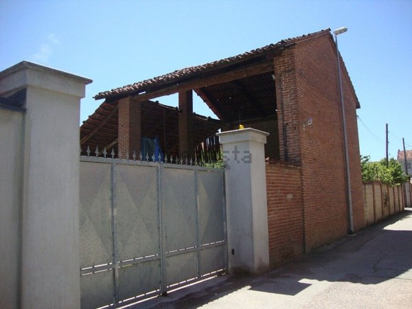 appartamento in vendita a Santena